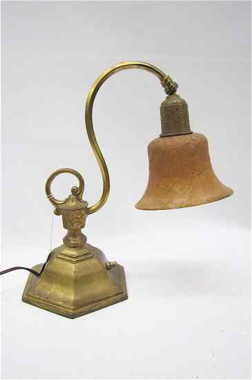 Appraisal: AN AMERICAN DESK LAMP c 's gilt metal base with