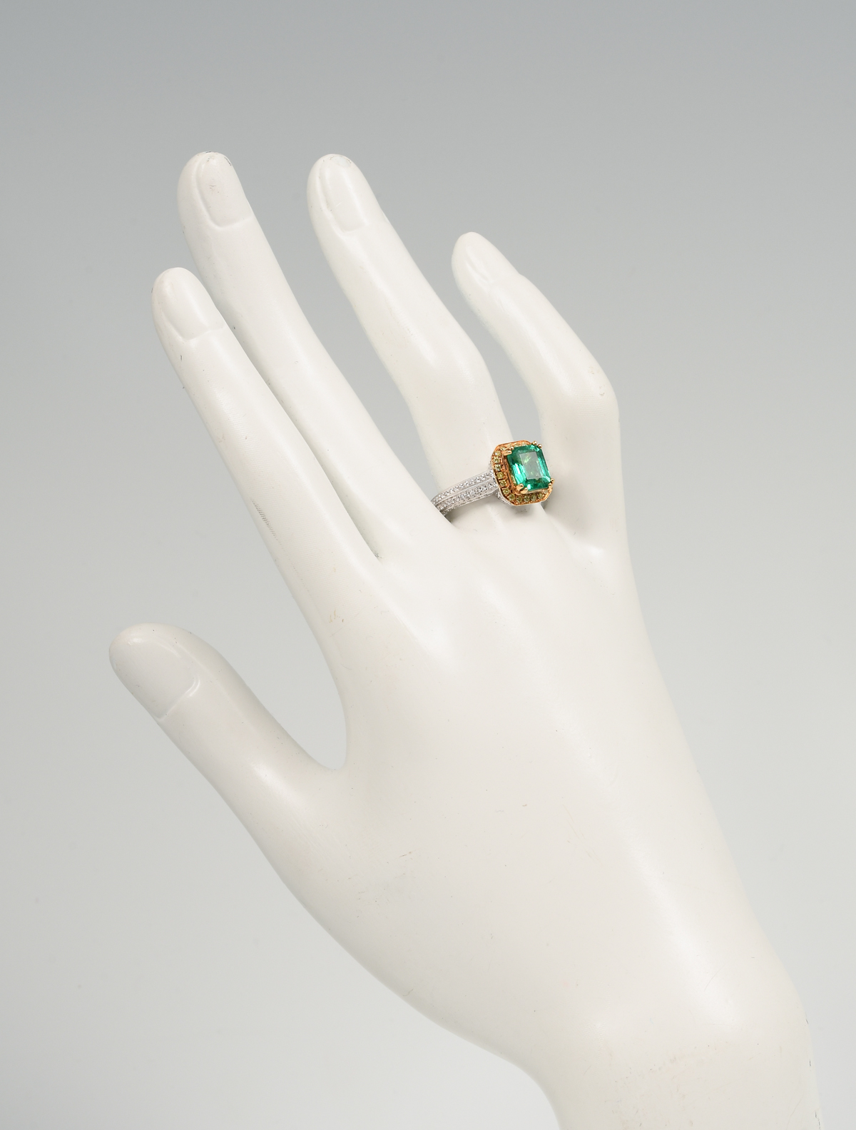 Appraisal: TONE K EMERALD DIAMOND RING BY HANA Featured CT rectangular