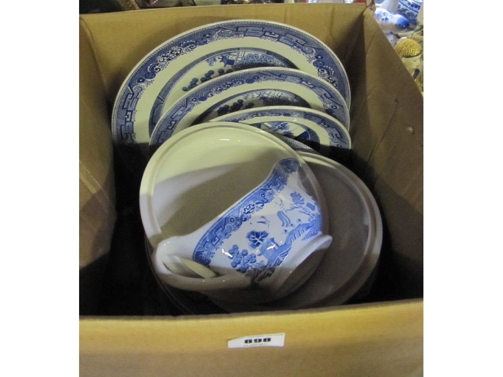 Appraisal: Blue and white willow pattern dinner set