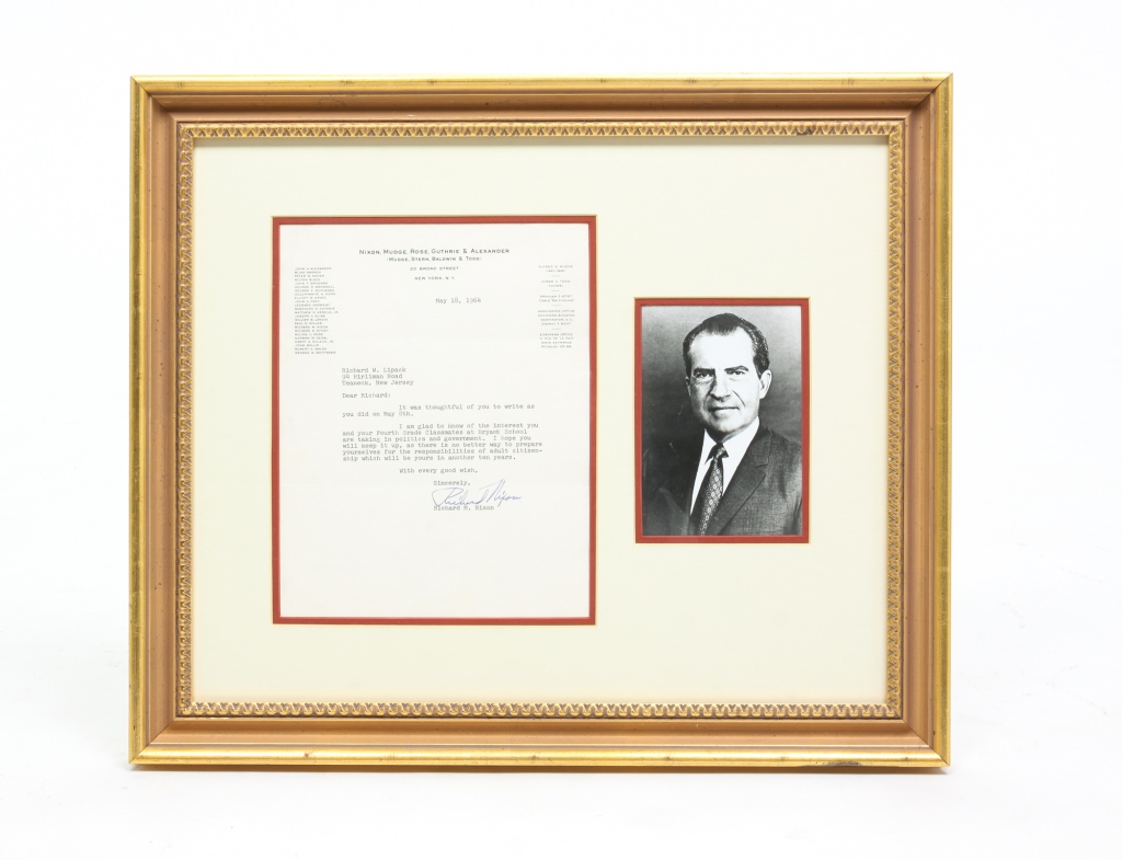 Appraisal: RICHARD NIXON SIGNATURE Richard Nixon - Signed typed letter on