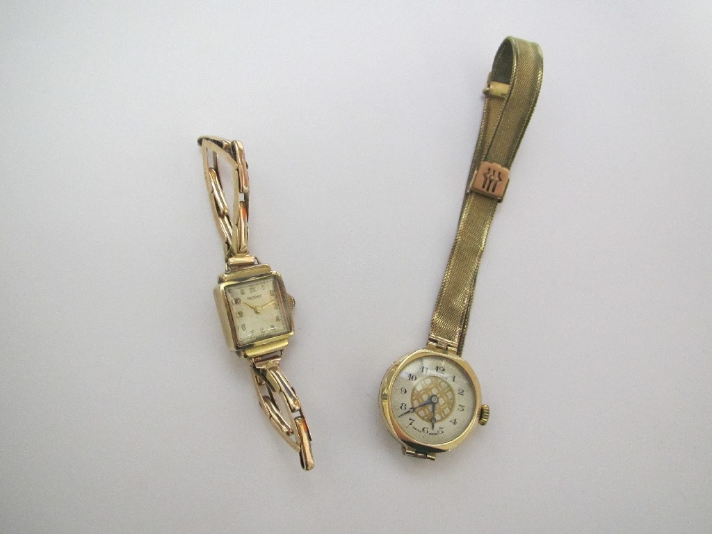 Appraisal: A ladies 's ct gold Rotary wrist watch with mesh