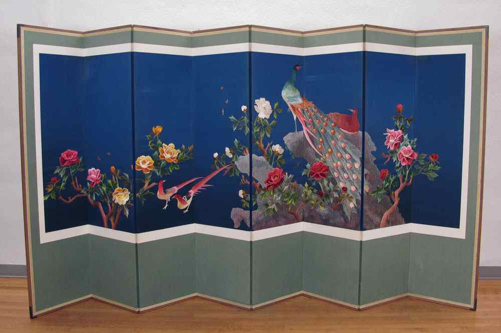 Appraisal: CHINESE SILK EMBROIDERED PANEL FLOOR SCREEN Featuring a grand peacock