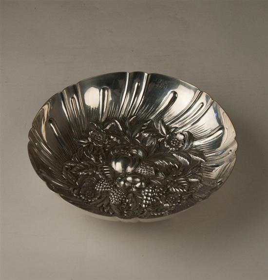 Appraisal: An S Kirk Son Sterling Fruit Bowl having a swirled