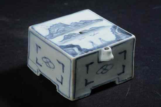 Appraisal: KORAN BLUE AND WHITE SQUARE WATER DROPPER Choson dynasty Riverscape