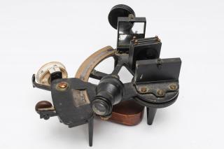 Appraisal: Antique English Air Ministry Sextant Nautical Nautical antique sextant militaria