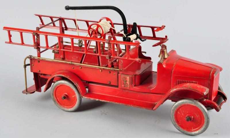 Appraisal: Pressed Steel Buddy L Hook and Ladder Fire Truck Description