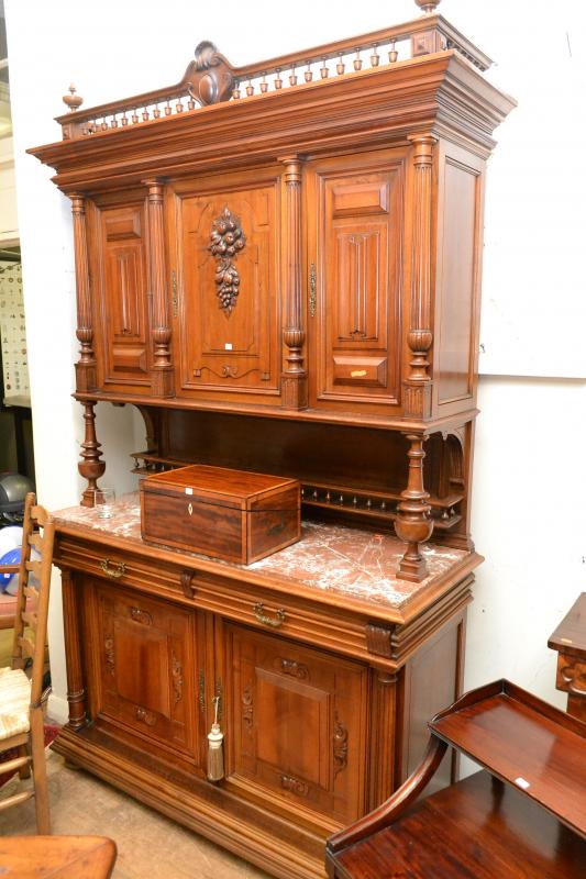 Appraisal: AN EDWARDIAN WALNUT DOUBLE BODIED SIDE BOARD WITH MARBLE TOP