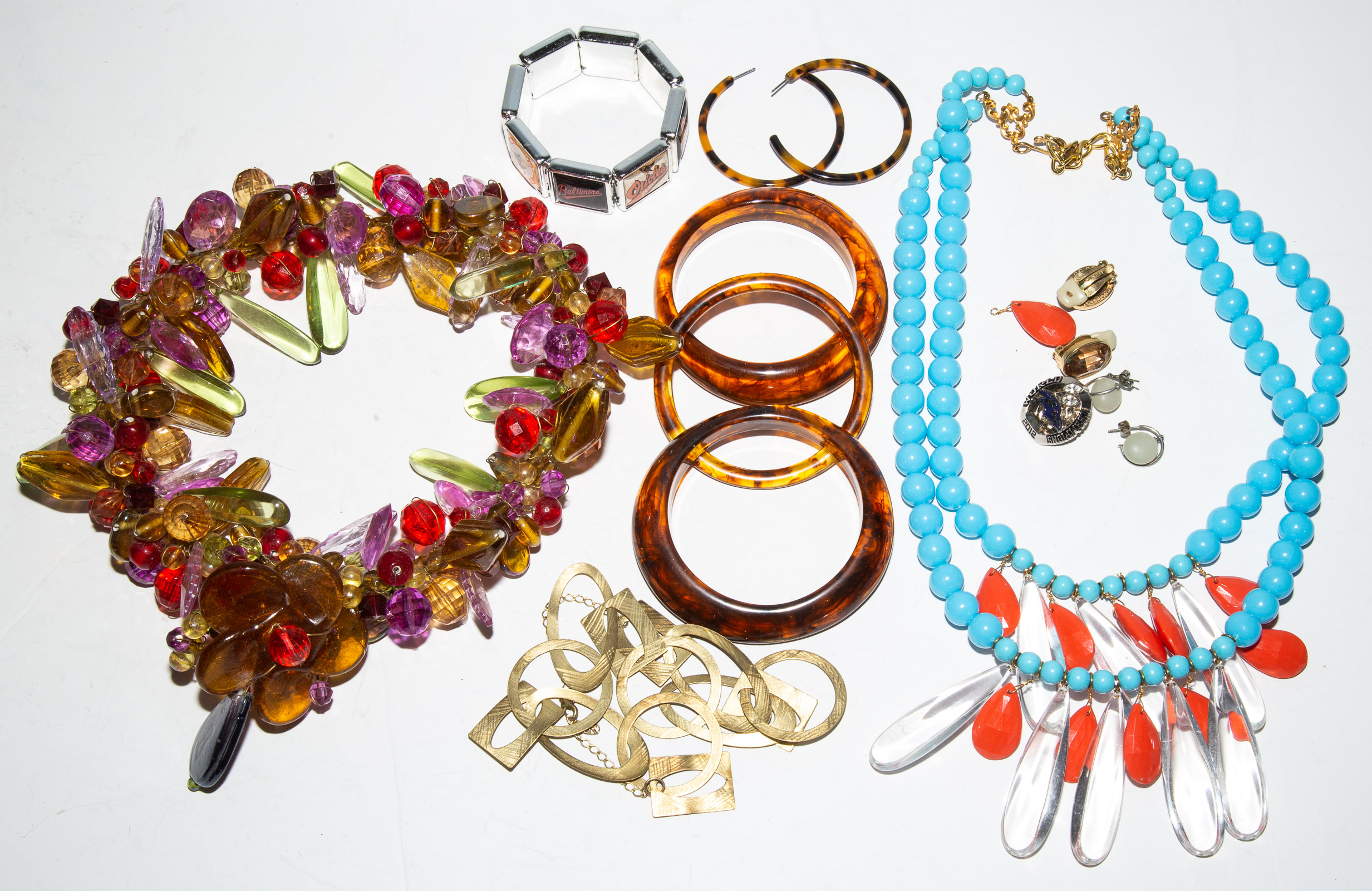 Appraisal: A SELECTION OF COSTUME JEWELRY Includes bracelets and necklace and