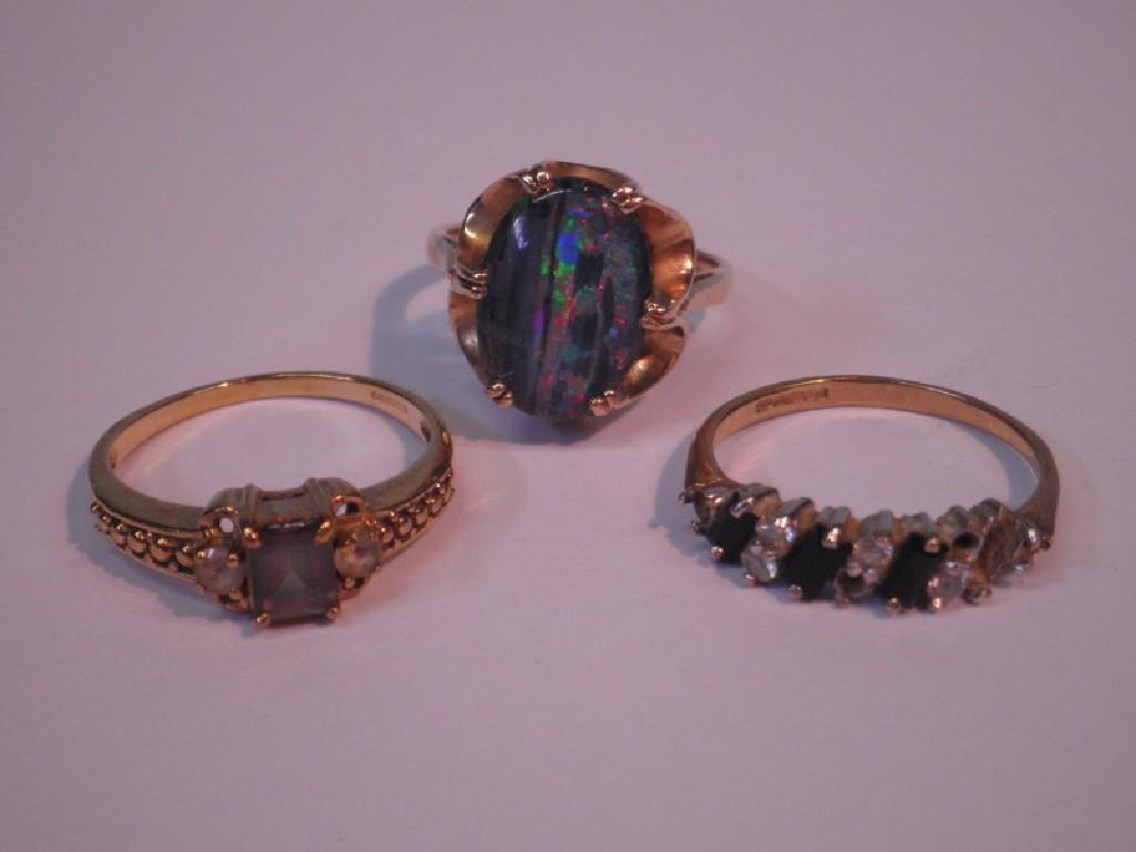 Appraisal: Three stone set ct gold dress rigs some stones missing