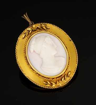 Appraisal: A Victorian Carved Shell Cameo Pendant Locket Tested k yellow