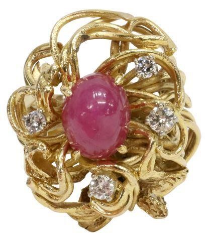 Appraisal: Estate kt yellow gold ring one central cabochon-cut ruby measuring