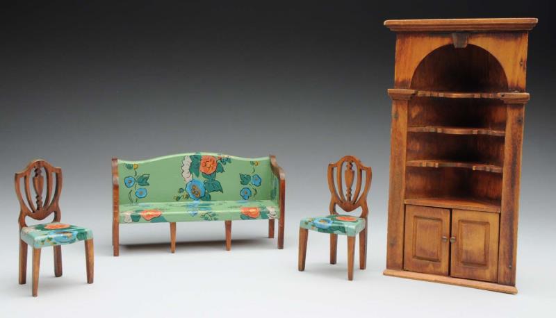 Appraisal: TynieToy Piece Furniture Set 's - 's Set is marked