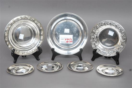 Appraisal: SEVEN ASSORTED STERLING SILVER PLATES One bread plate four saucers