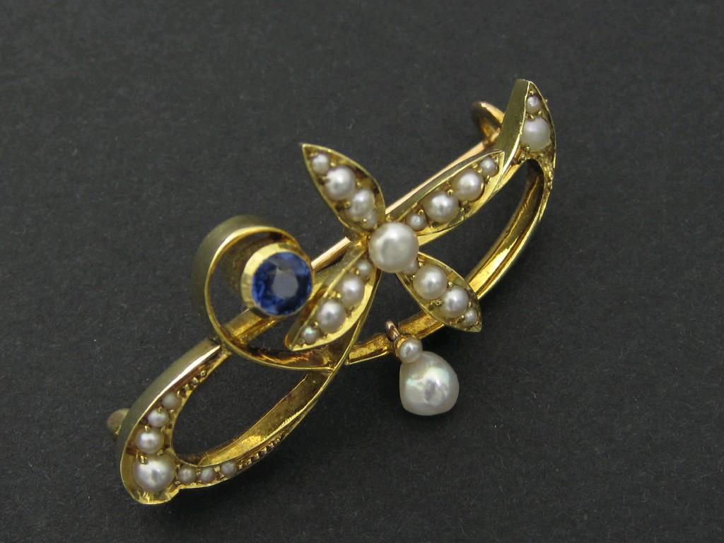 Appraisal: A seed Pearl and Sapphire Brooch the openwork plaque set