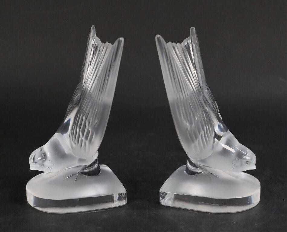 Appraisal: Pair of Lalique France Hirondelle bird bookends Both signed on