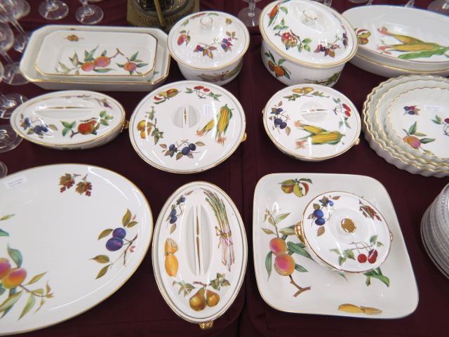 Appraisal: Royal Worcester Evesham Serving Pieces excellent