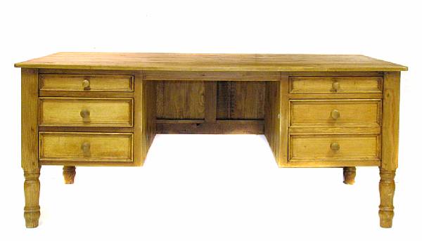 Appraisal: A Continental pine kneehole desk height in width ft in