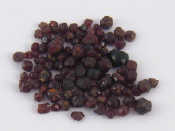 Appraisal: A quantity of antique garnets recovered from the Thames foreshore