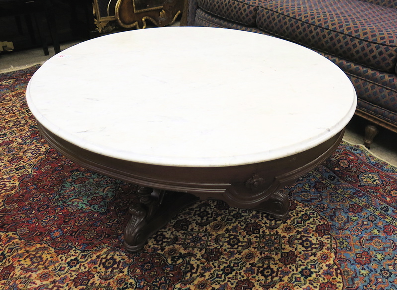 Appraisal: ROUND VICTORIAN MARBLE-TOP COFFEE TABLE American th century the white