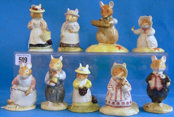 Appraisal: Royal Doulton Brambly Hedge Figures Dusty Dogwood DBH Shell DBH