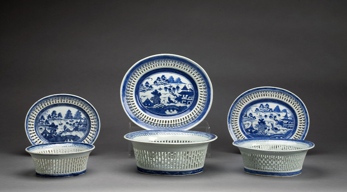 Appraisal: CANTON PORCELAIN BLUE AND WHITE RETICULATED BASKET AND STAND NINETEENTH