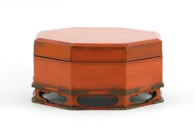 Appraisal: A Japanese red cinnabar lacquer octagonal box and cover with