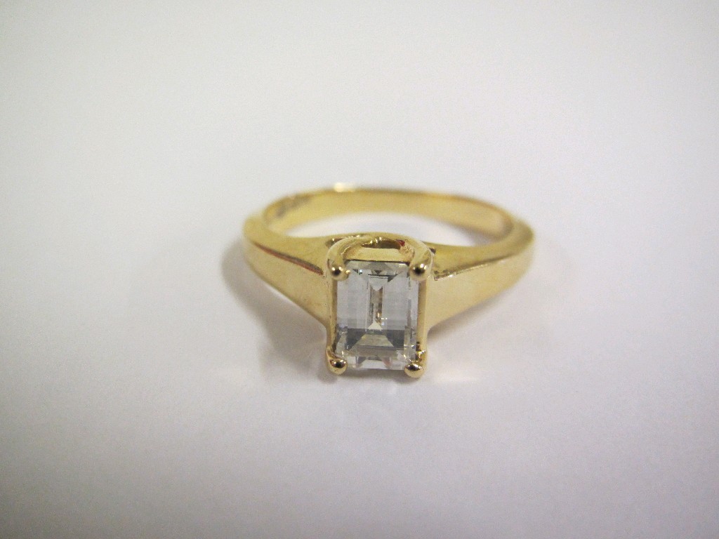 Appraisal: Eighteen carat gold diamond solitaire ring with millenium cut diamond