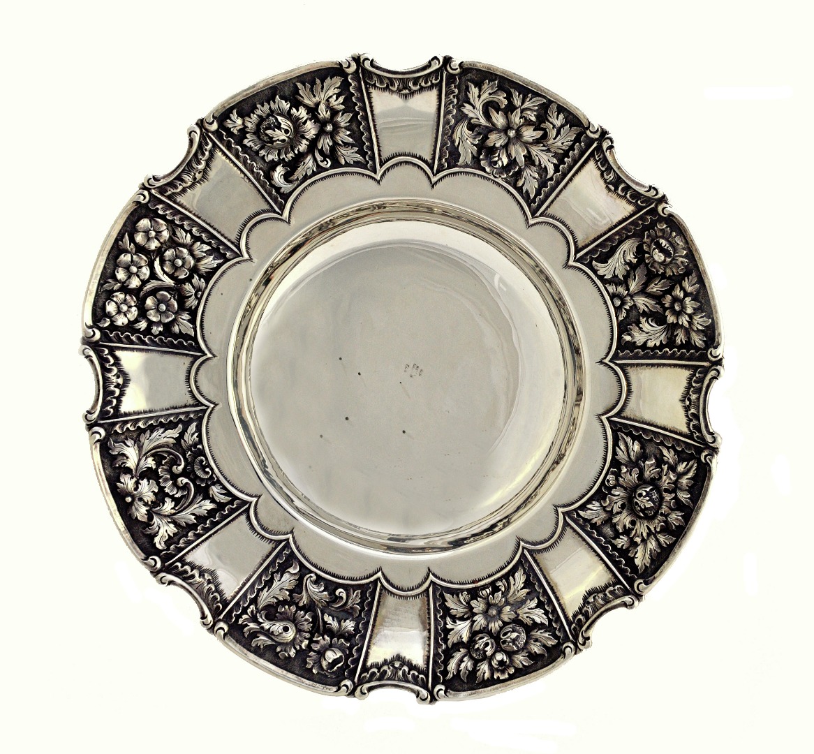 Appraisal: A Greek shaped circular silver bowl decorated with floral and