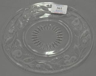 Appraisal: Set of fifteen Hawkes crystal luncheon plates etched with fruit