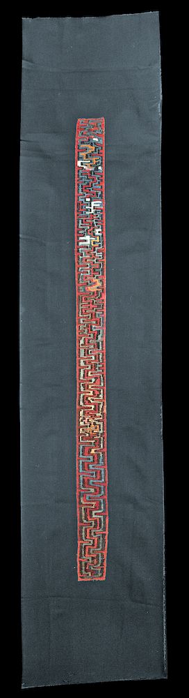 Appraisal: Proto Nazca Textile Sash w Maze Motif Holiday Shipping Deadlines