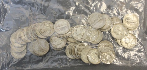 Appraisal: Lot of Mercury dimes - face value