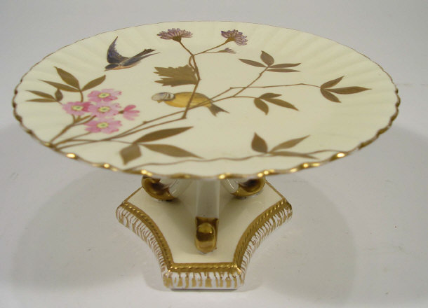 Appraisal: Victorian Worcester style pottery tarza enamelled and gilded with birds