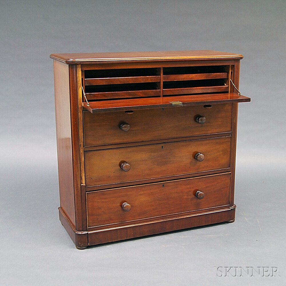 Appraisal: William IV Mahogany Chest of Drawers England th century with