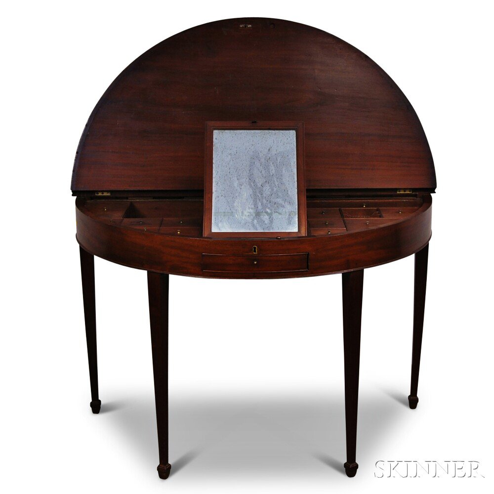 Appraisal: Edwardian Mahogany Dressing Table the elliptical table with square tapering