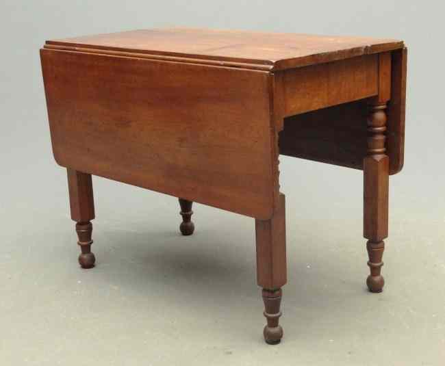 Appraisal: th c N Y leg dropleaf table Top '' x