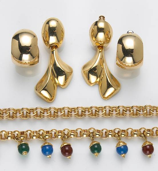 Appraisal: A collection of gem-set glass bead k and k gold