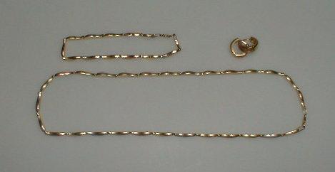 Appraisal: A triple tone hollow link necklet bracelet and earring set