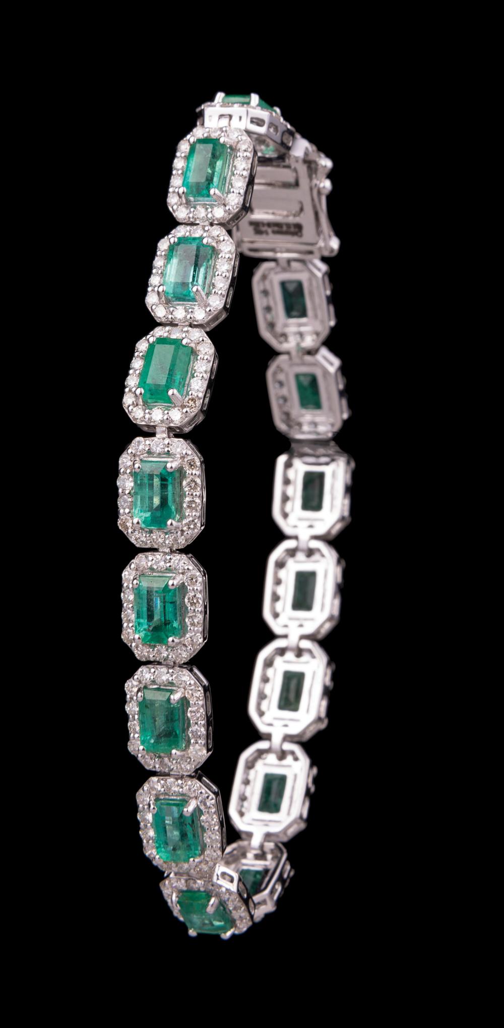 Appraisal: kt White Gold Emerald and Diamond Flexible Link Bracelet prong