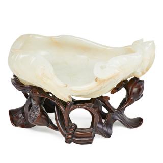 Appraisal: CHINESE JADE BRUSH WASHER ON STAND White jade with light