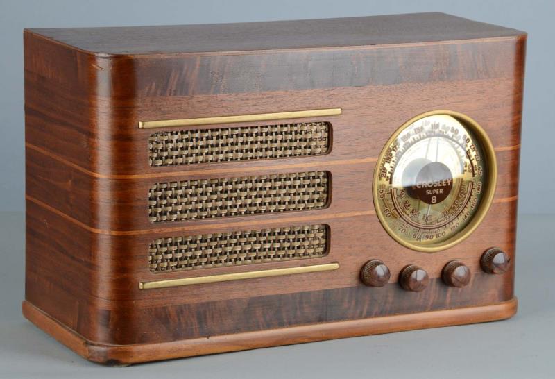 Appraisal: lot of Crosley Wood Tabletop Radios Including - Crosley cathedral