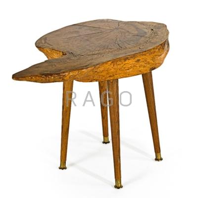 Appraisal: STUDIO Side table USA s Slab oak and brass Unmarked