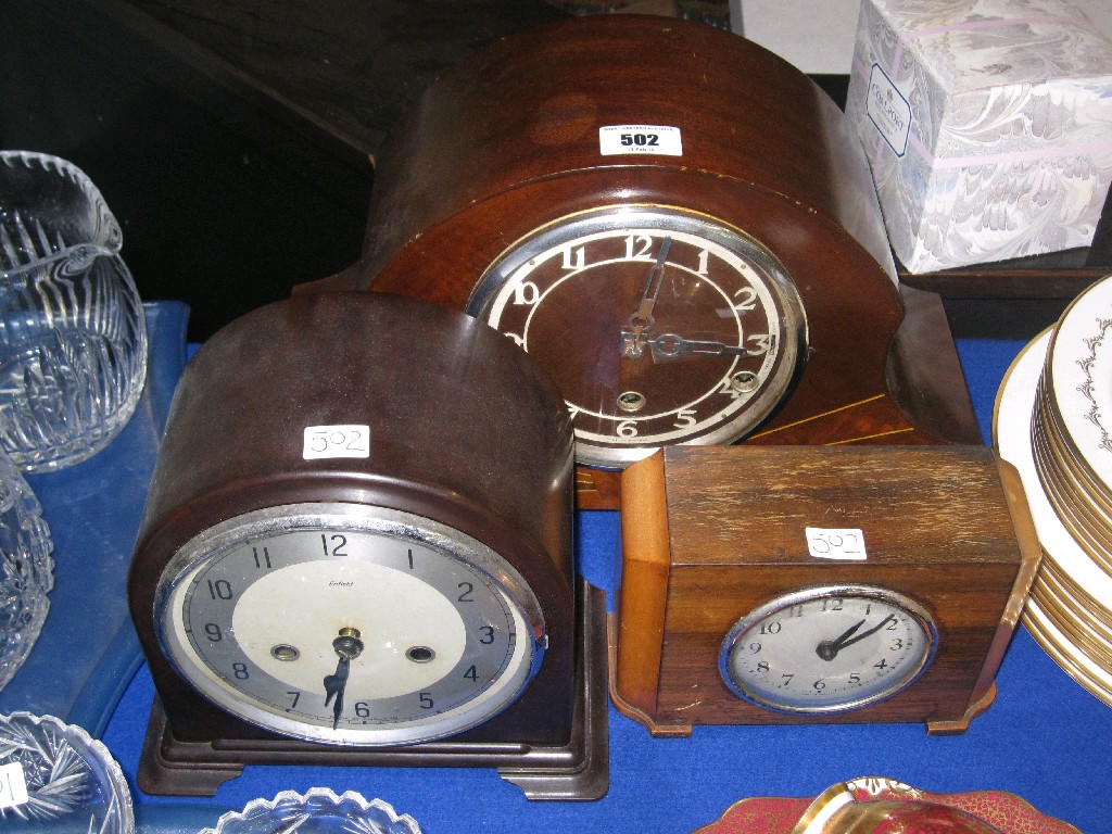 Appraisal: Lot comprising three mantle clocks