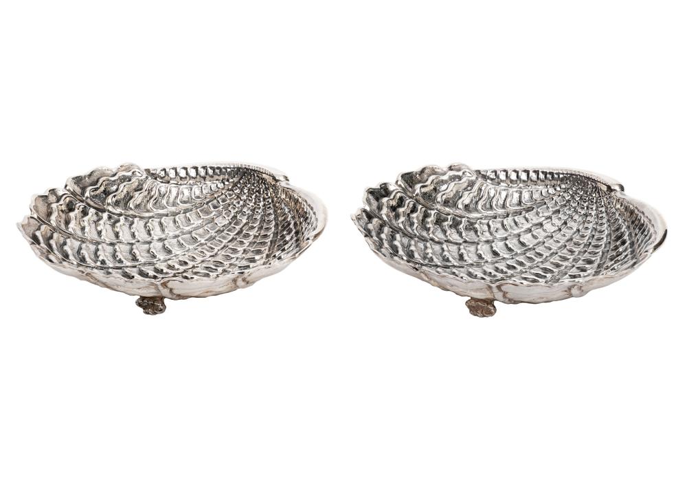 Appraisal: PAIR GIANMARIA BUCCELLATI STERLING SILVER DISHESTwo Gianmaria Buccellati sterling silver