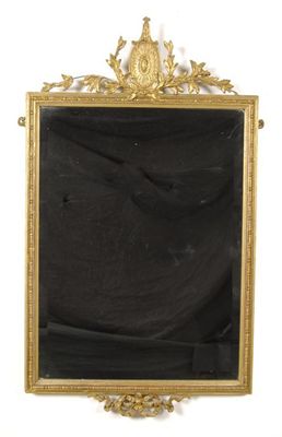 Appraisal: An Edwardian rectangular giltwood and gesso wall mirror the rectangular