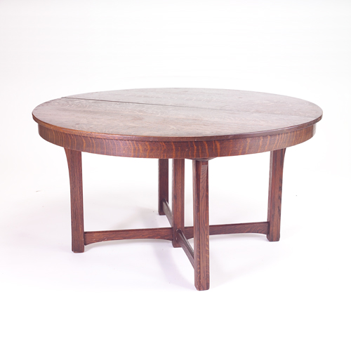 Appraisal: LIFETIME Puritan dining table with circular top four legs with