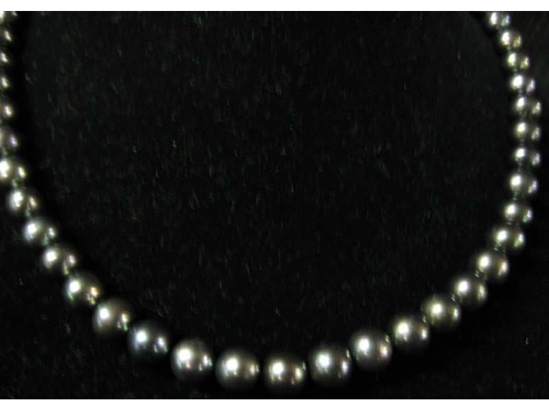 Appraisal: BLACK PEARL NECKLACE - mm black cultured pearl necklace set