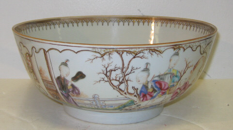 Appraisal: CHINESE PORCELAIN 'FAMILLE ROSE' BOWL Painted two medallions of garden