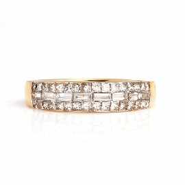 Appraisal: An ct gold baguette and princess cut diamond dress ring