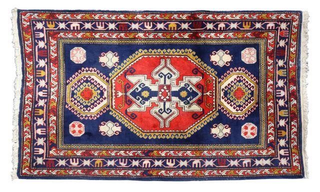 Appraisal: Hand-tied Azerbaijan wool rug approx ' l ' w Provenance