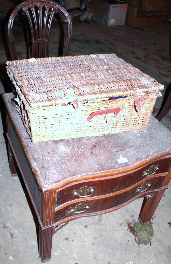 Appraisal: A side table fitted with a drawer with a picnic